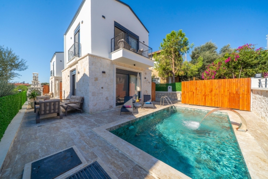 BLUE 8375 Demre'de 2 Kişilik Lüks Kiralık Villa