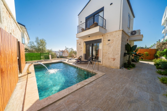 BLUE 8376 Demre'de 2 Kişilik Lüks Kiralık Villa