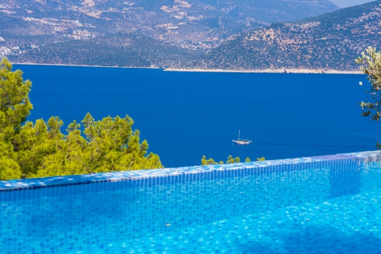 Antalya Kaş Yeşilköy'de 4 Kişilik Doğa İçinde Tatil Villası