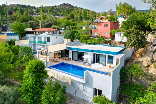 BLUE 8037 Kalkan İslamlar'da 4 Kişilik Kiralık Tatil Villası