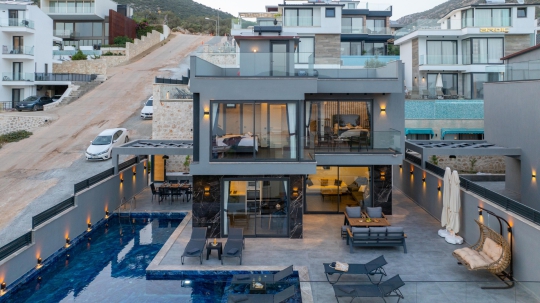 BLUE 7687 Kalkan Orta Alan 8 Kişilk Lüx Tatil Villası