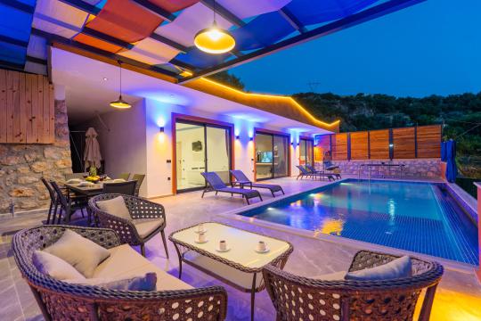 BLUE 7747 Kalkan İslamlar Muhafazakar Villa