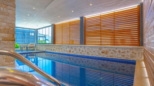 BLUE 7356, Jakuzili Tatil Villası