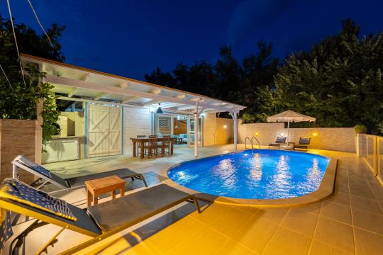 BLUE 7866 Kalkan/İslamlar Doğa Manzaralı Tatil Villası