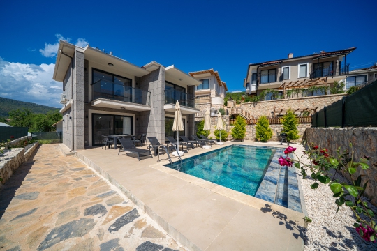 BLUE 8137 Kaş Çukurbağ Köyü 4 Kişilik Tatil Villası