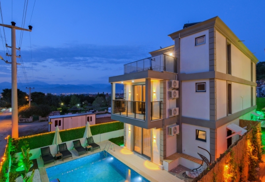 Fethiye Merkez Patlangıç'da 6 Kişilik Doğa İçinde Tatil Villası