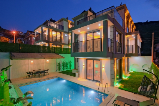 Fethiye Merkez Patlangıç'da 6 Kişilik Doğa İçinde Tatil Villası