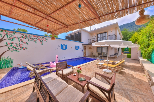 BLUE 7983 Kaş Çukurbağ'da 4 Kişilik Kiralık Tatil Villası