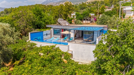 BLUE 8021 Kalkan Üzümlü'de 2 Kişilik Kiralık Tatil Villası