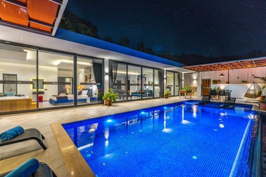 BLUE 7676 Kalkan İslamlar'da 4 Kişilik Korunaklı Kiralık Tatil Villası