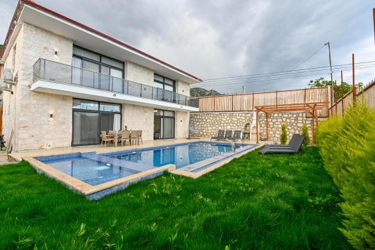 BLUE 8128 Demre Kekova'da bulunan Kiralık Tatil Villası